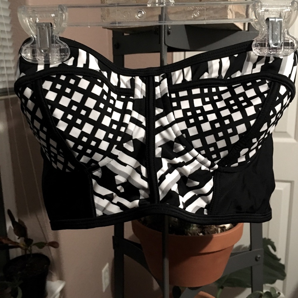 Swimsuit top